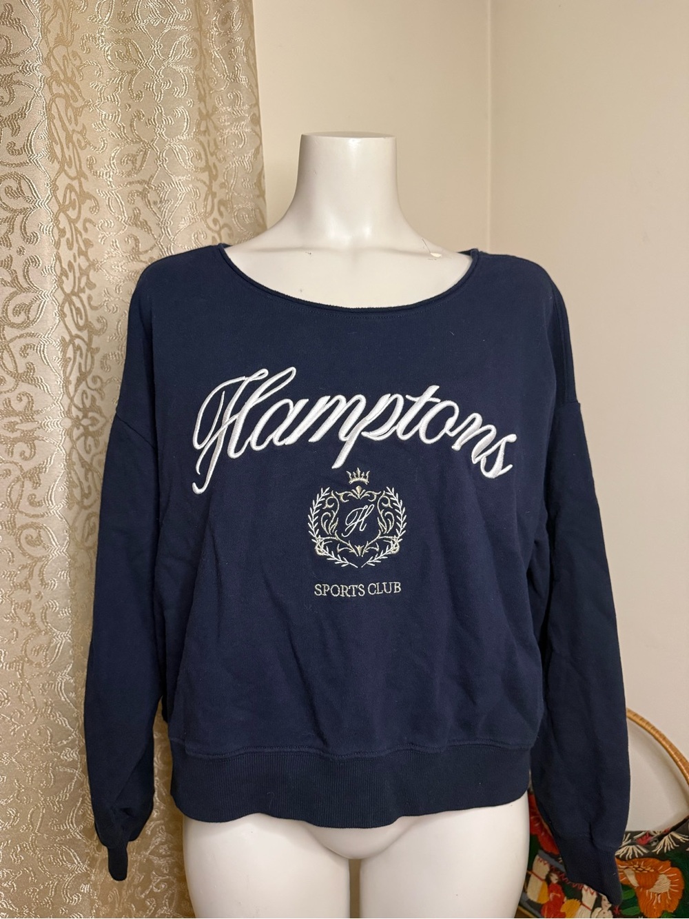 Hamptons Navy Women's Pullover Sweatshirt